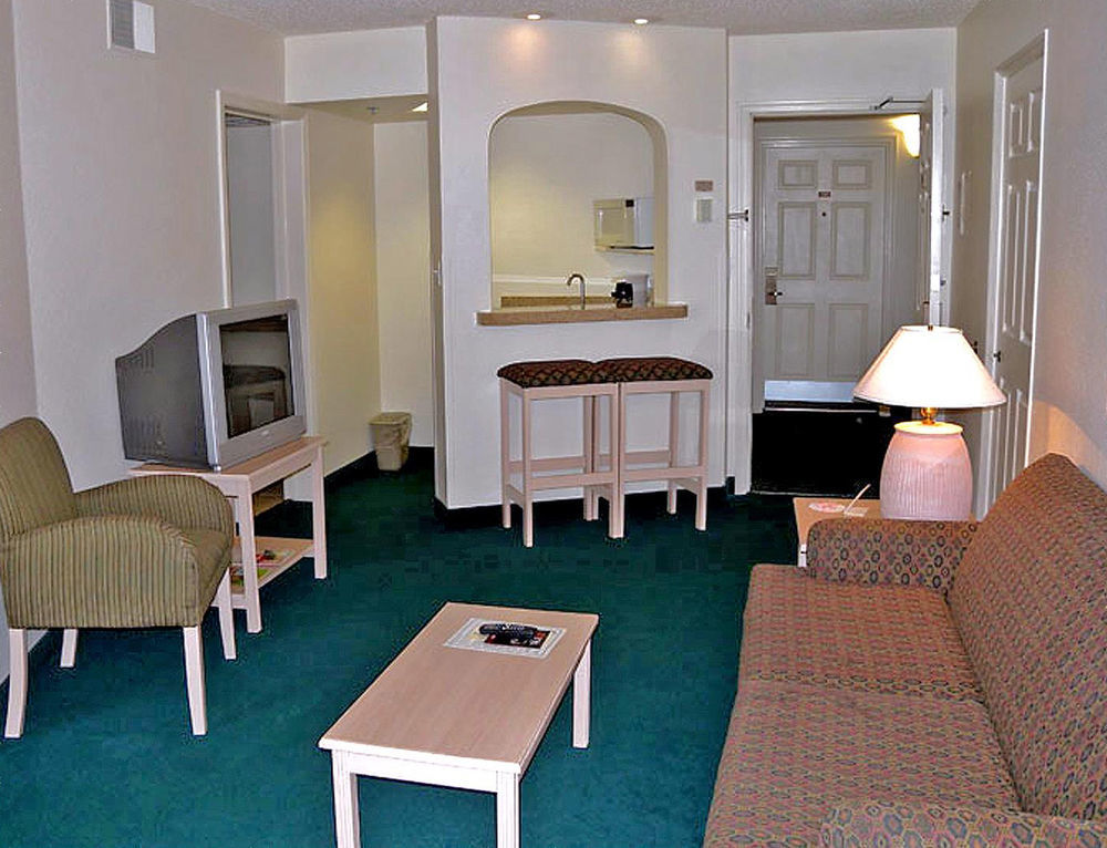 Windmill Suites Surprise - Phoenix, Ascend Hotel Collection Экстерьер фото